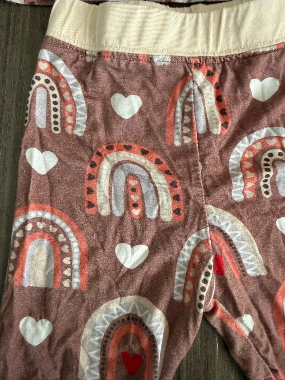 Girls' Dusty Brown Rainbow & Heart Short Sleeve Pajama Set